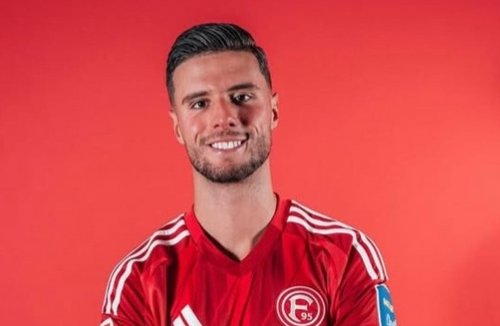 Anouar el Azzouzi heeft toch zijn transfer
