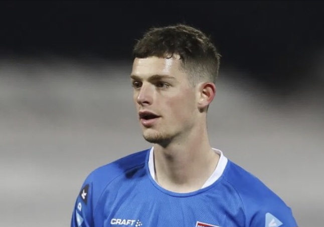 Thomas Buitink stopt met professioneel voetbal en verlaat PEC Zwolle.