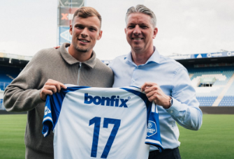 PEC Zwolle versterkt zich met Sydney van Hooijdonk 